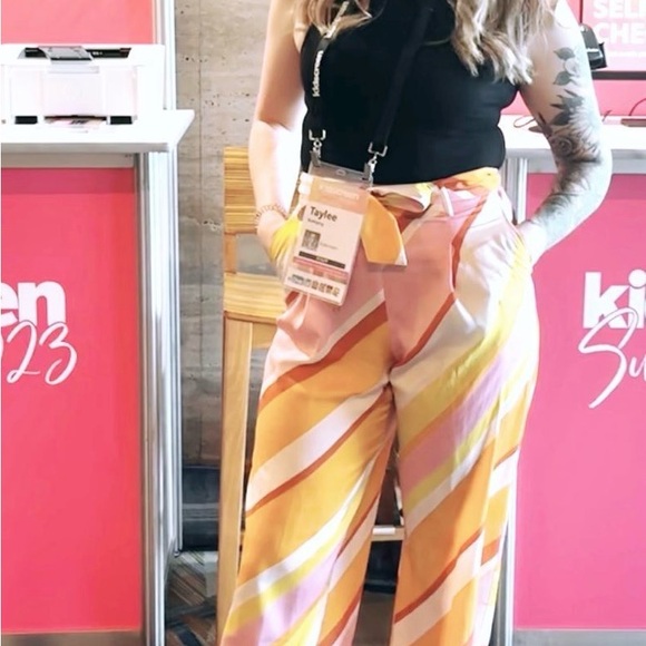 MANGO Regular Pleat-Front Pants 'Odilia' in Orange - Picture 4 of 5